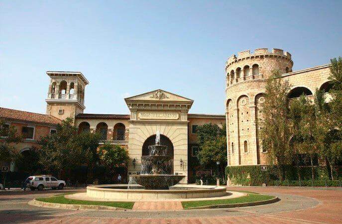 Montecasino - land based casinos